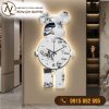 tranh dong ho treo tuong gau bearbrick trang guong uv 03 900x540 510x510 1